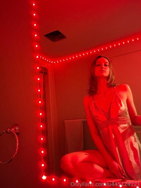 Bridgett Ttt pornstar pretty img