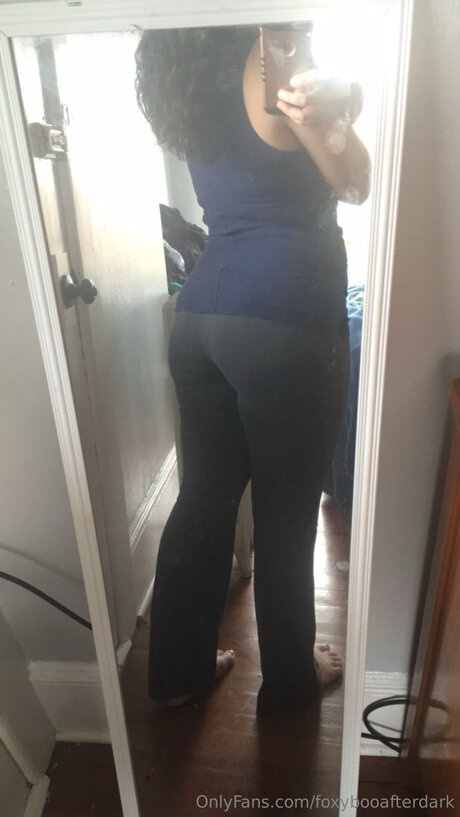 Foxybooafterdark xxx star picture