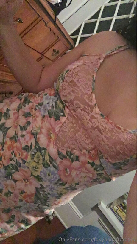 Foxybooafterdark star pornographic pic