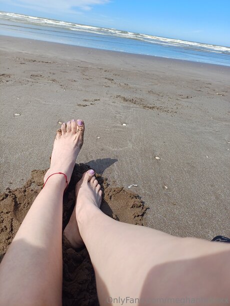 Meghanhotxxx adult actress img