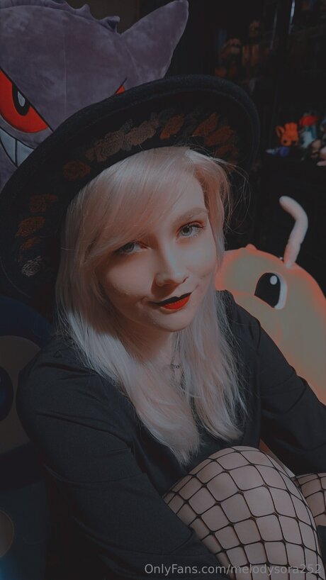 Melodysora252 nude pornstar gallery