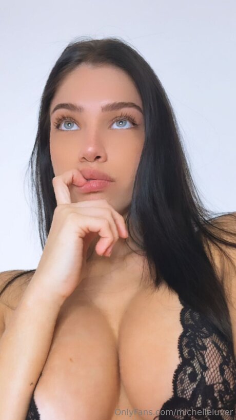 Gloomymichelle model erotic galleries