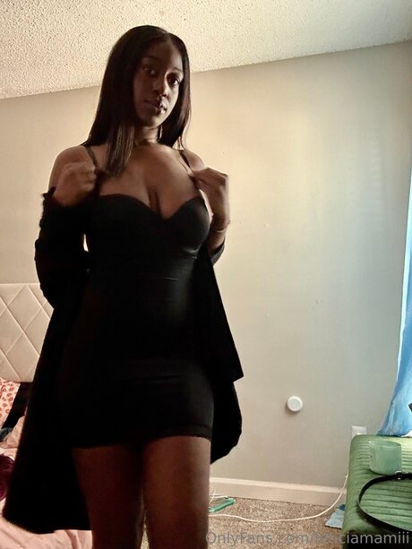 Leticiamamiii high quality pornstar picture