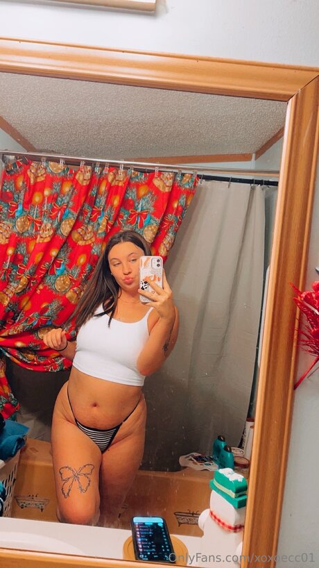 Xoxoecc01 nudes star pics
