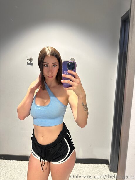 Thelucyjane Profile Photo