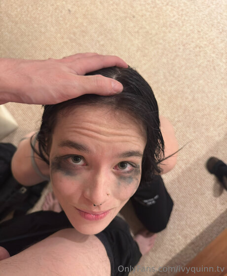 Ivyquinn Tv model perfect pic