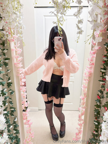 Lilylightsworn pornographic model gallery