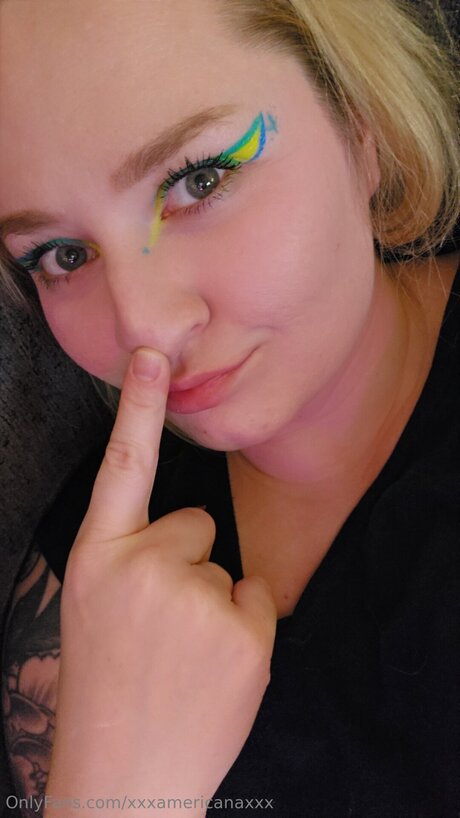 Xxxamericanaxxx nude actress photos