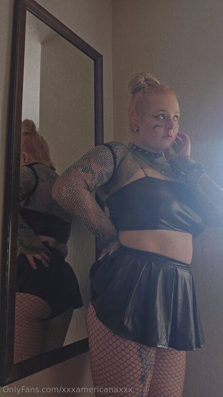 Xxxamericanaxxx hot star pictures