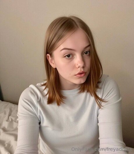 Freyadollts pretty pornstar archive