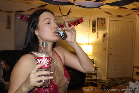 Yummysweetness exclusive pornstar pics