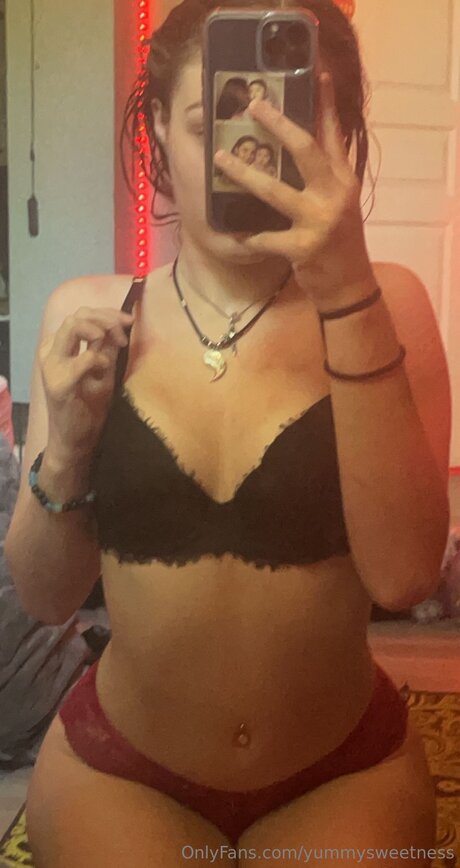 Yummysweetness pornstar free gallery