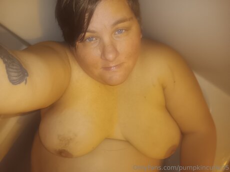 Pumpkincutie35 star porn photo