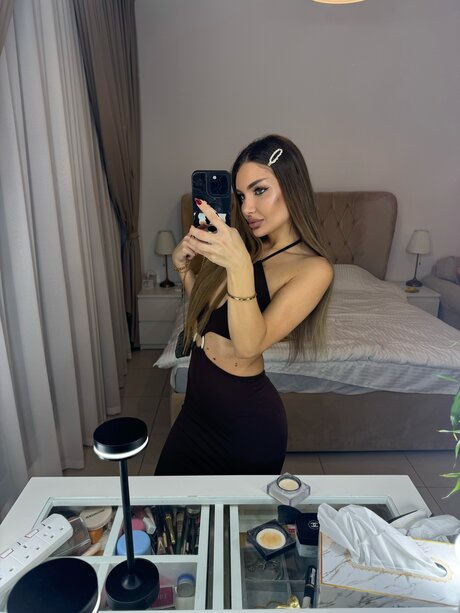 Itsemmma model erotic pictures