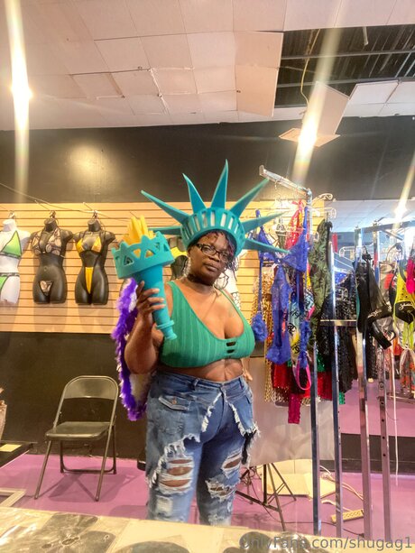 Shugag1 pornstar nude img