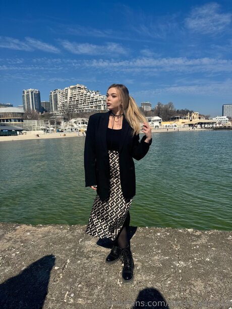 Sweet Adele18 star pornographic image