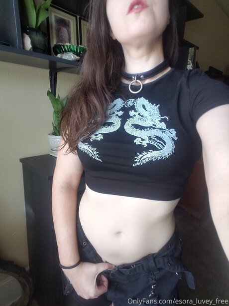 Esora Luvey Free exclusive pornstar pic