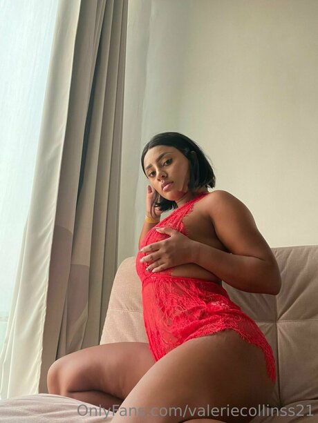 Kmartinez 22 sexy actress pic