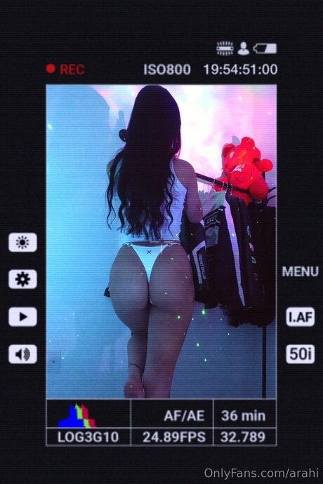 Arahi model erotic pic