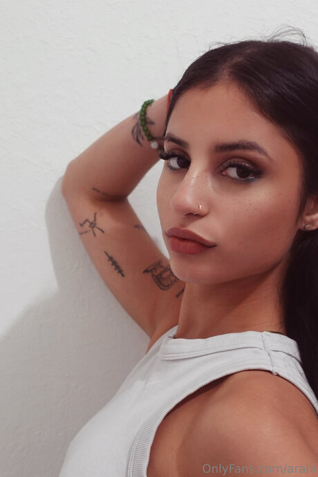 Arahi sex pornstar images