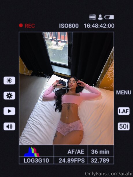 Arahi pornstar beautiful picture