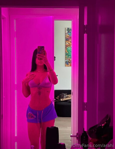 Arahi art model archive