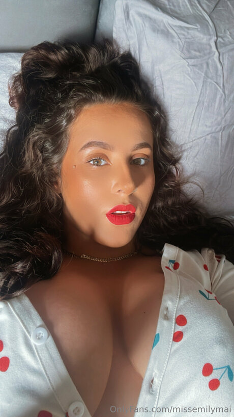 Missemilymai sex model image