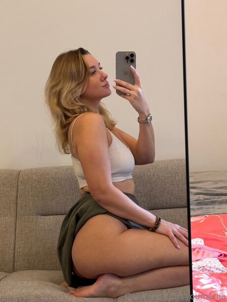 Youmarija hot star gallery