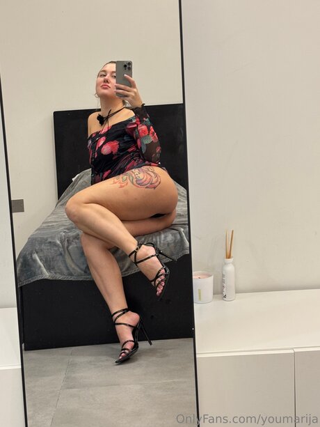 Youmarija star free images