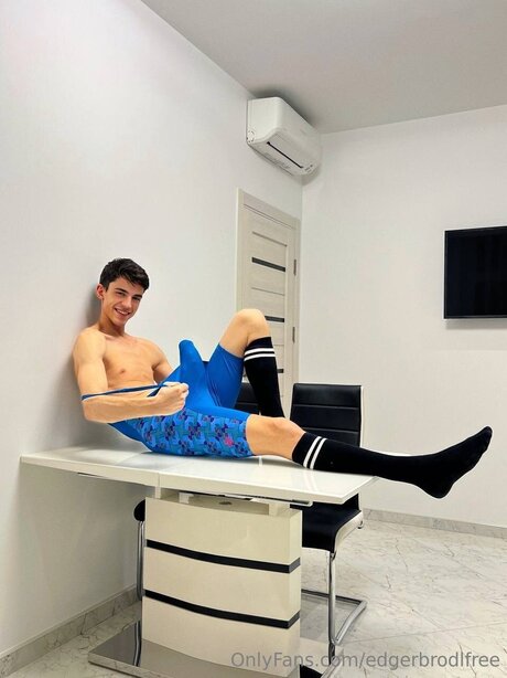 Edgerbrodlfree Profile Photo