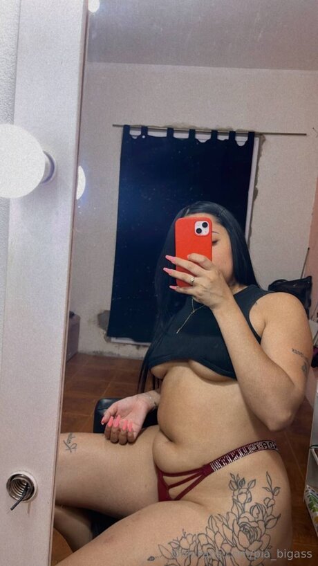 Pia Bigass pornstar perfect pics