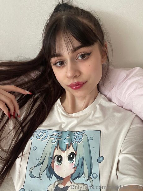 Cuddlies Mia pornstar high quality picture