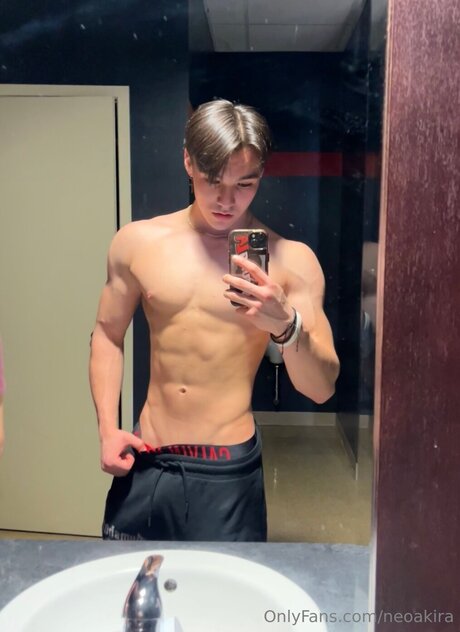 Neoakira nudes actress images