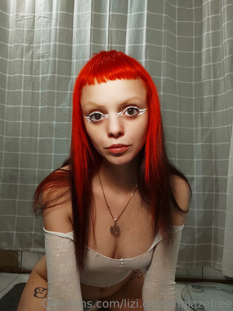 Lizi Goldenblazefree hd pornstar picture