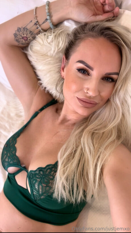 Jemanddazfree exclusive model pic