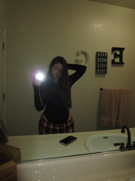 Onlyylucy free actress images