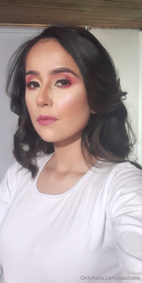 Paulidee pornstar nude img