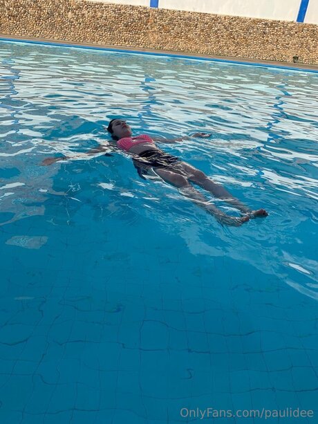 Paulidee star naked images