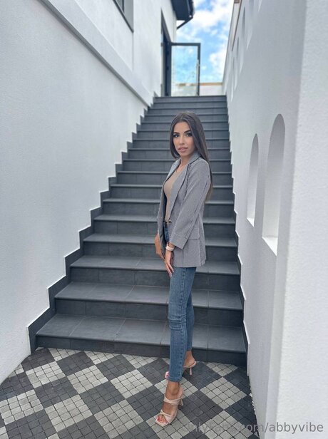 Abbyvibe best star photos