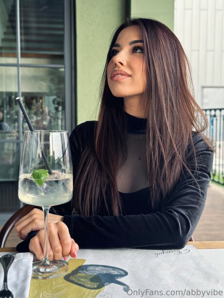 Abbyvibe pornstar sexy image