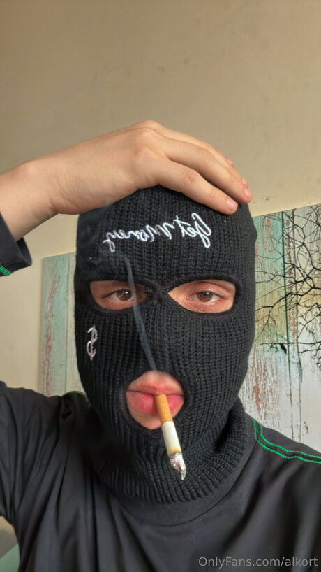 Alkort erotic model pics