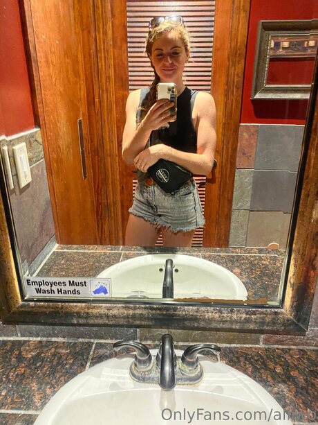 milf yoga onlyfans pretty photos