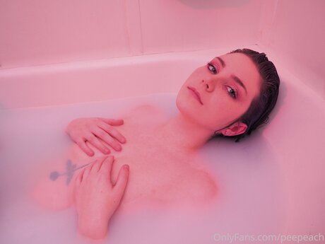 Peepeach nudes star img