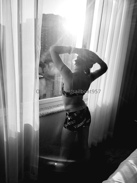 Sailboat957 star erotic photo