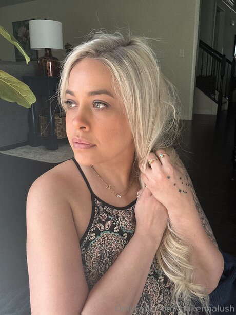 Makennalush pornstar art archive