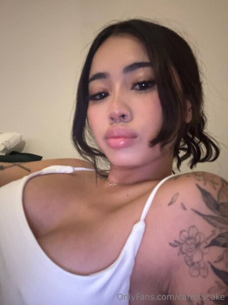 Carrotscake pretty model pics