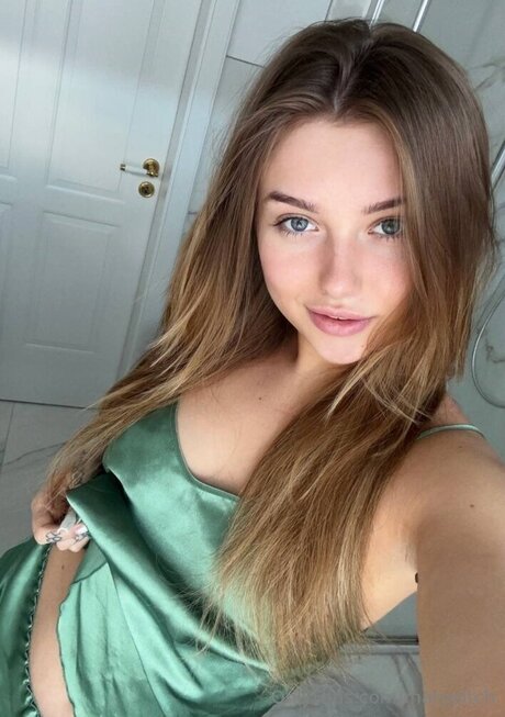 Marypitch pornstar hot pic