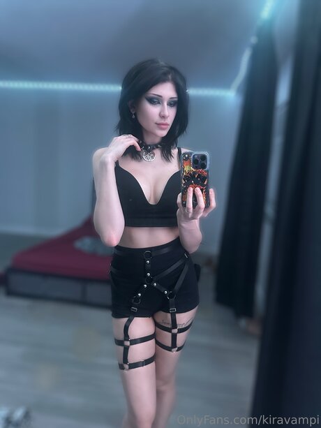 Kiravampi star sex galleries