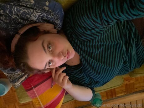 Foxxxy Sybil pretty model picture