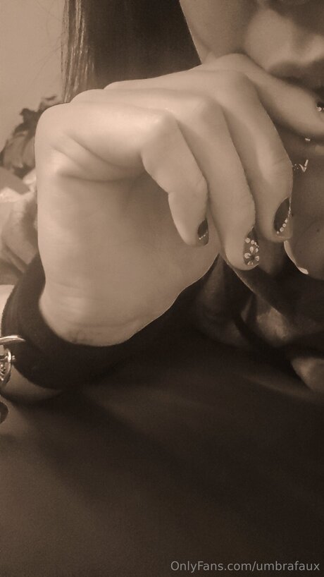 Umbrafaux model perfect photos